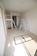 居室 ＡＲＲＯＷ　ＦＩＥＬＤＳ貮番館