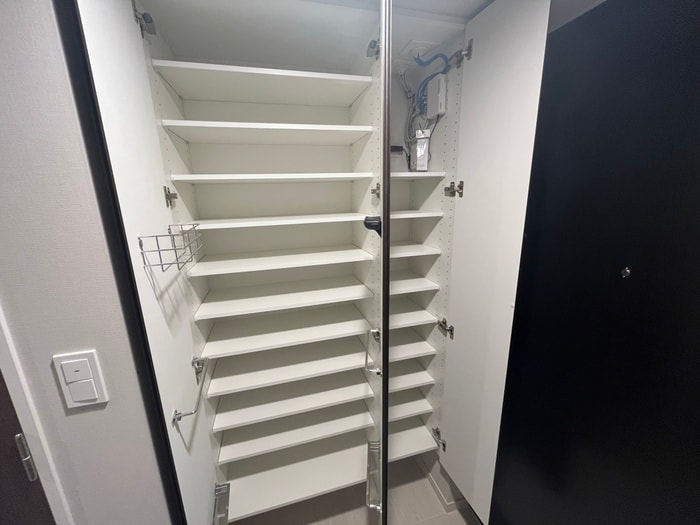 靴箱 ﾍﾞｲｼﾃｨﾀﾜｰｽﾞ神戸WEST（703）