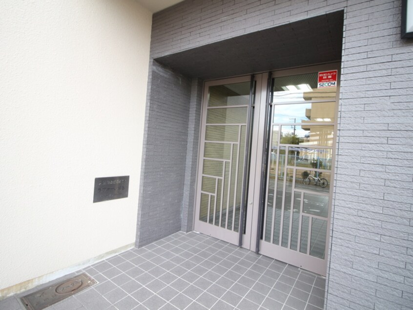 エントランス部分 ラフォーレ住吉