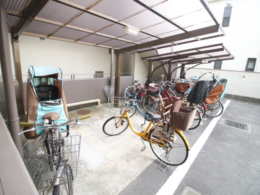 駐輪場 ラフォーレ住吉