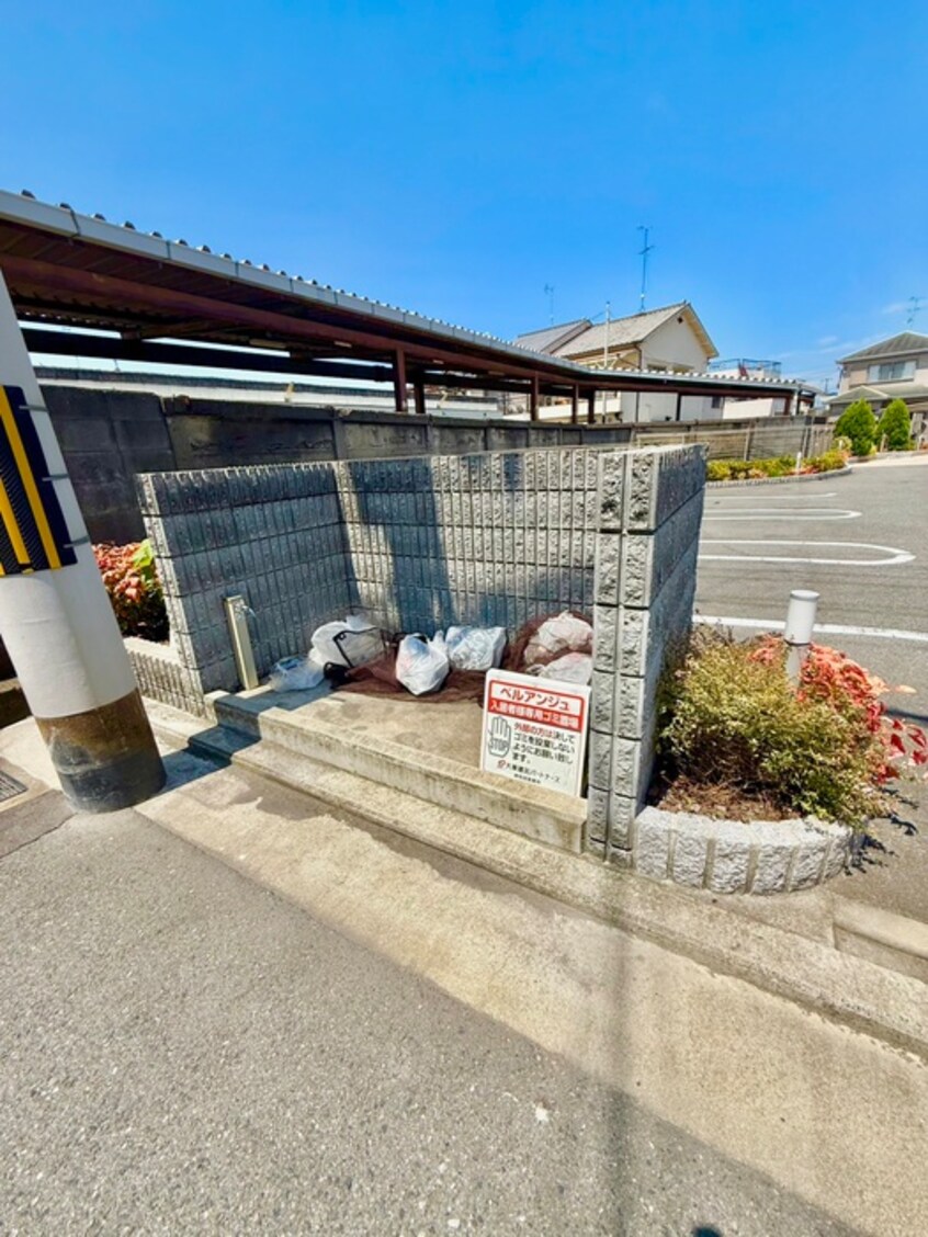 建物設備 ベルアンジュ