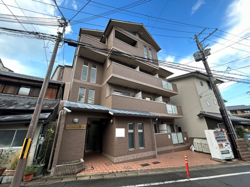 外観写真 エリーフラッツ嵐山