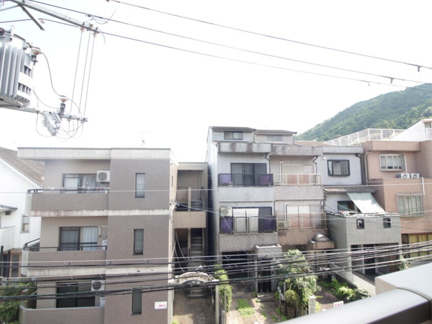 室内からの展望 エリーフラッツ嵐山