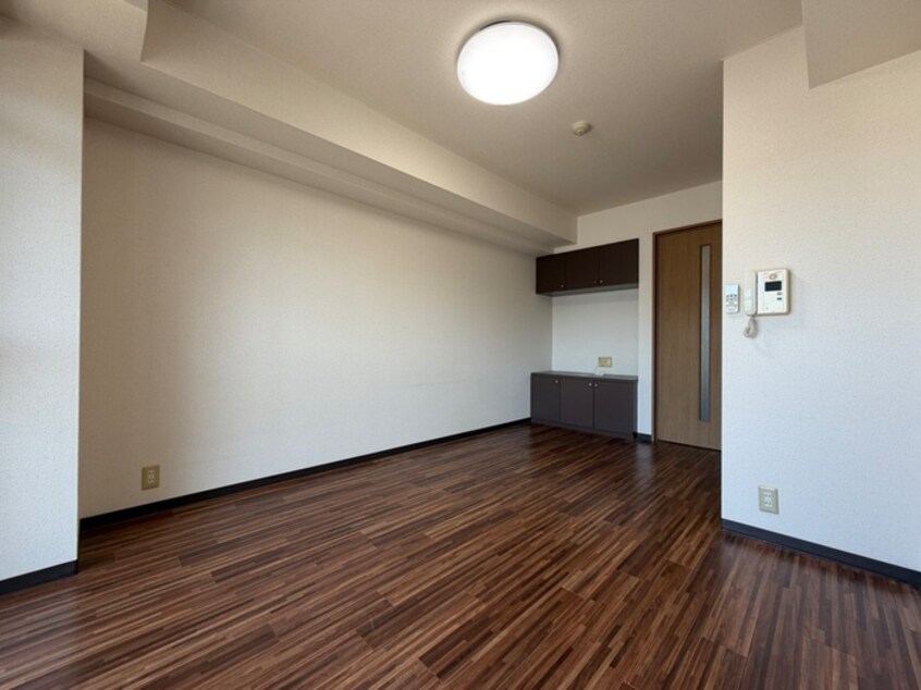 居室 Ｍ　ＰＡＲＫ　ＷＥＳＴ