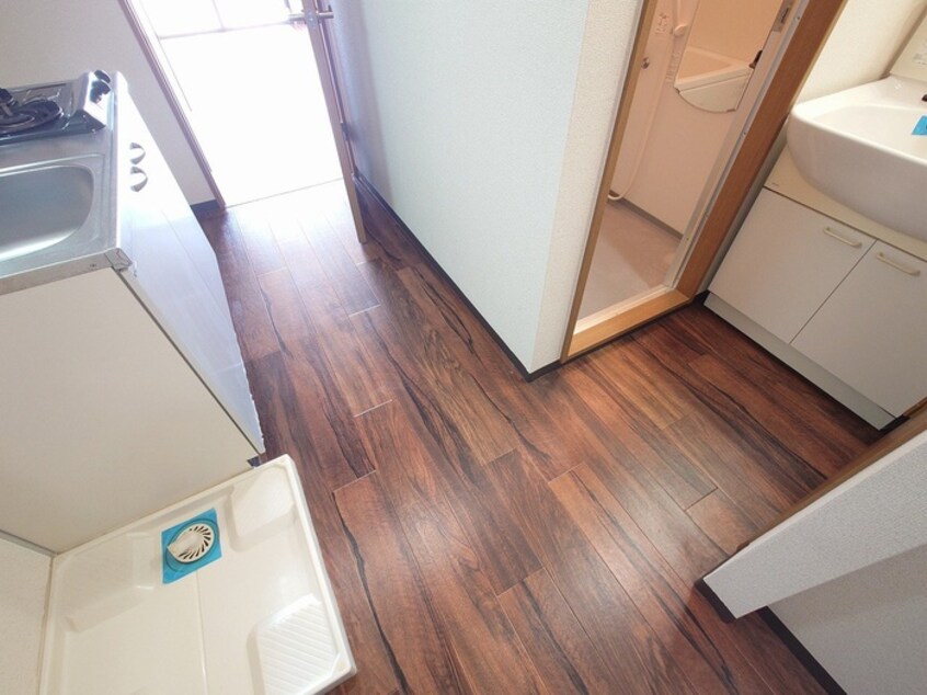 廊下 Ｍ　ＰＡＲＫ　ＷＥＳＴ