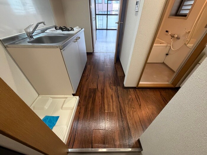 廊下 Ｍ　ＰＡＲＫ　ＷＥＳＴ