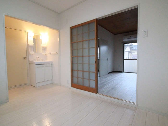 居室 コーポ東代