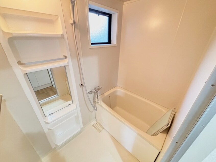 バス／シャワールーム等 メゾンＥ