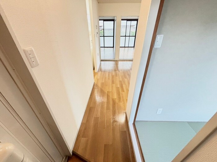 廊下 メゾンＥ