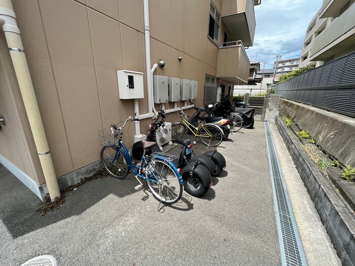 駐輪場 ネクスト八王寺
