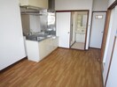 居室 第１塩野マンション