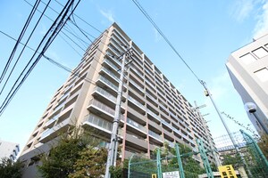 ﾌﾟﾗｳﾄﾞ江坂・ｶﾞｰﾃﾞﾝｺｰﾄ(1216)
