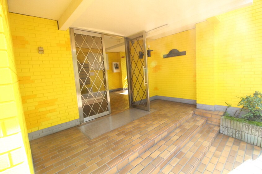 エントランス部分 エレガンス　5