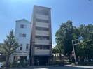 Ｋｚ　ＡＬＬＡＹの外観