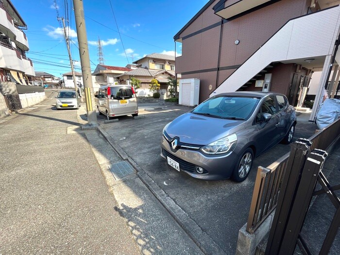 駐車場 アンプル－ル宝塚