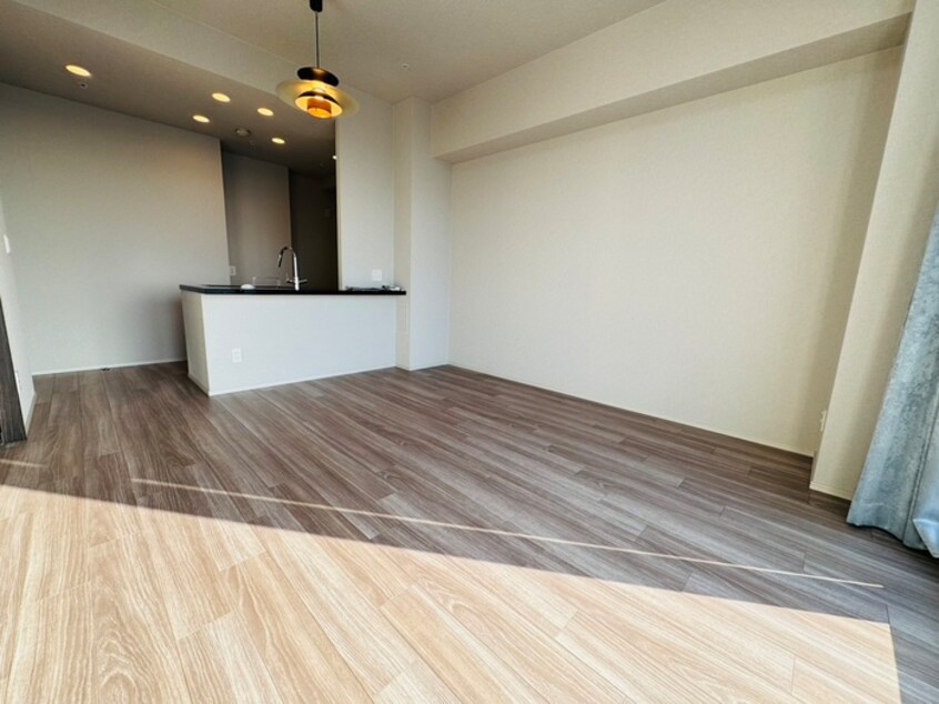 居室 THE CROSS CITY TOWER(2702)