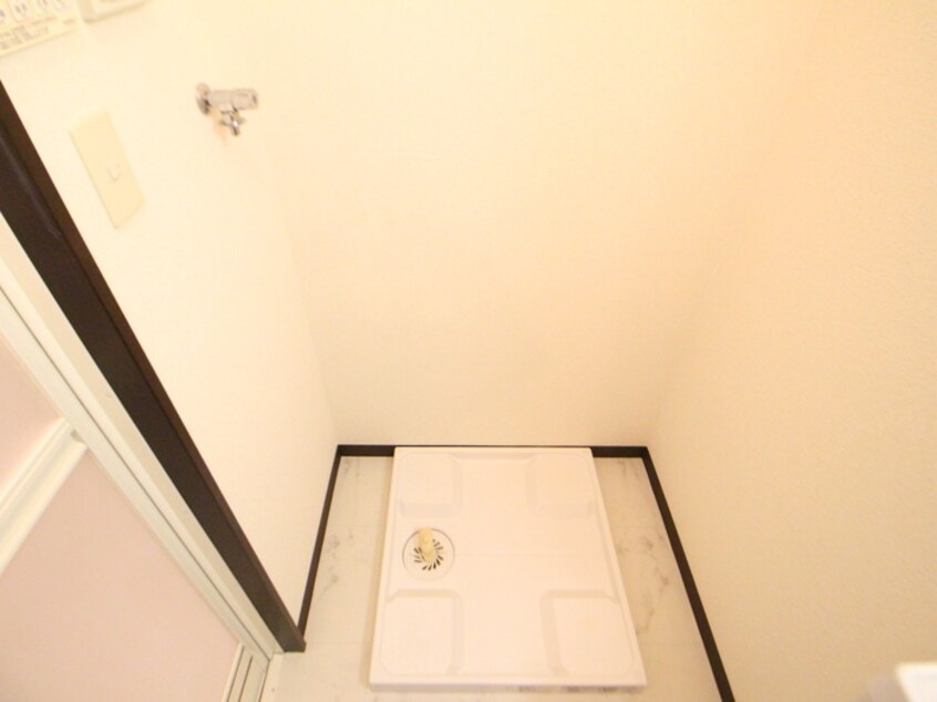 洗濯機置場 シャルムコート