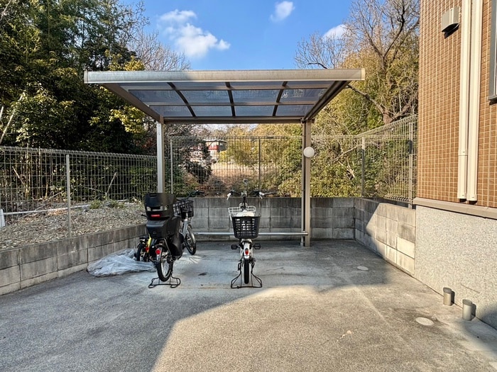 駐輪場 グランドソレーユⅡ棟