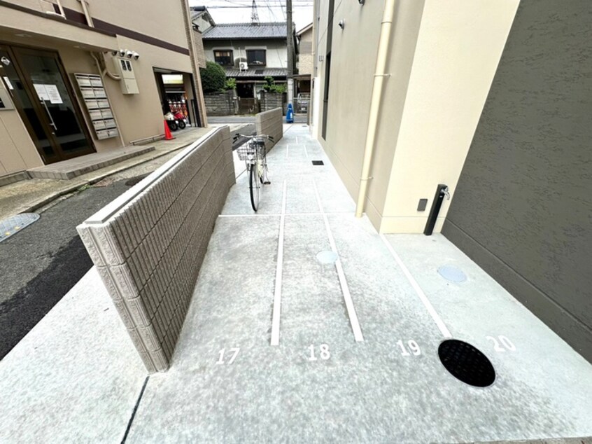 駐輪場 ARCA山科