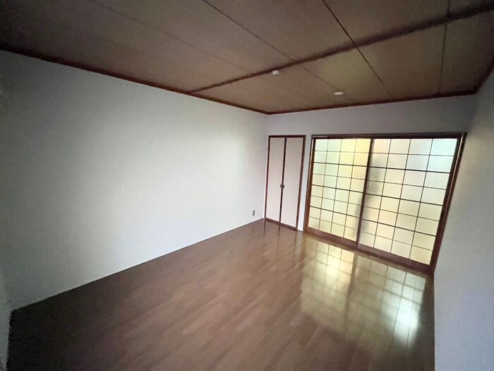 居室 ハイツ花畑