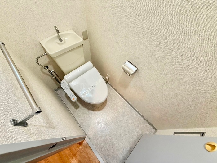 トイレ ﾀｳﾝﾊｳｽ桜ヶ丘ﾛｼﾞｭﾏﾝ N邸