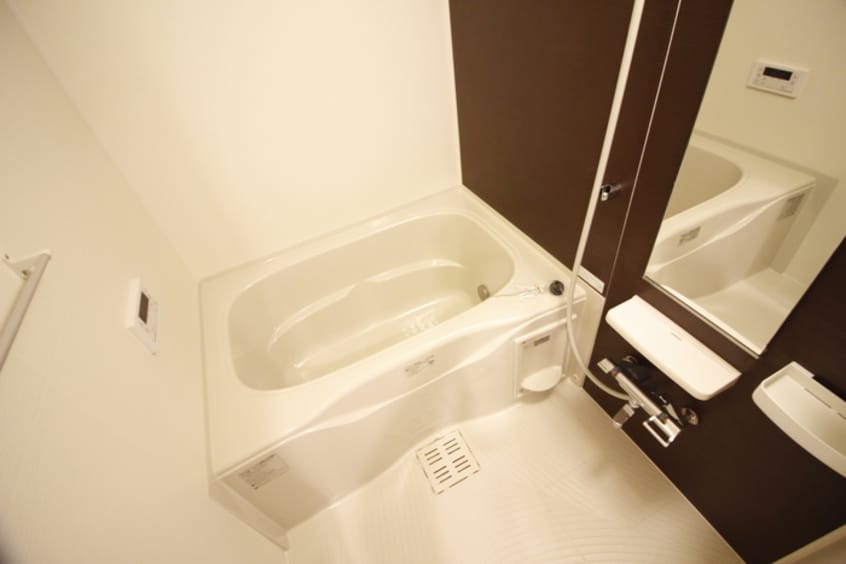 バス／シャワールーム等 コンフォ－ル・ドミ－ル