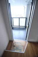 玄関 ｺｽﾓﾏﾝｼｮﾝ