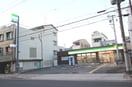 ファミリーマート東田辺三丁目店(コンビニ)まで450m グランドール東田辺