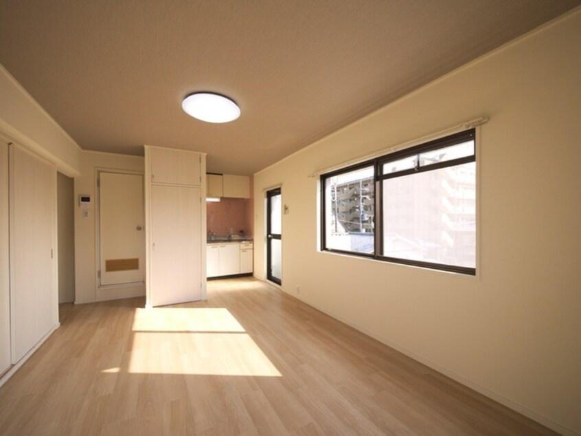 居室 リビエ－ル杉浦