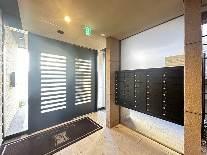 エントランス部分 ル・クラージュ室町