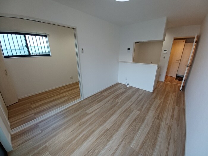 居室 カーサ蓮宮通