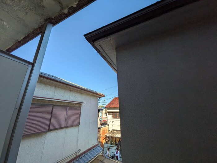 室内からの展望 第２塩野マンション