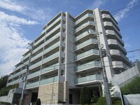 ラ・ヴァンス北千里（305）