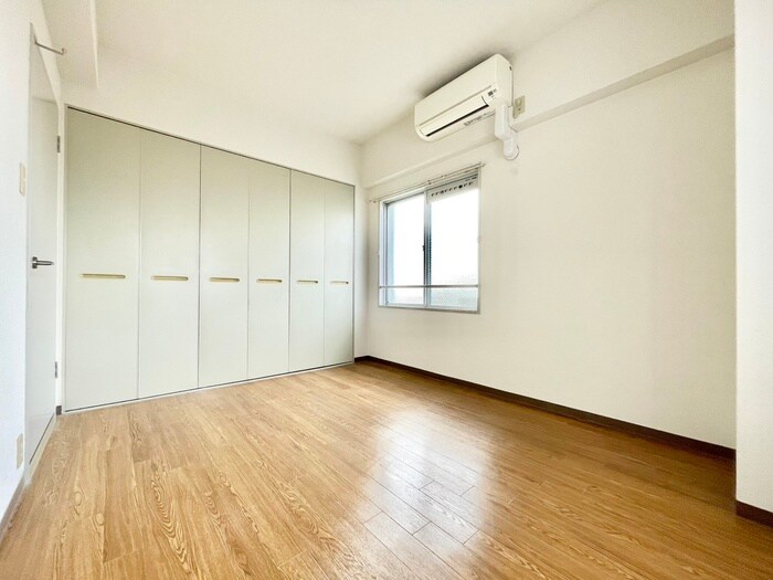 居室 ビエント深草