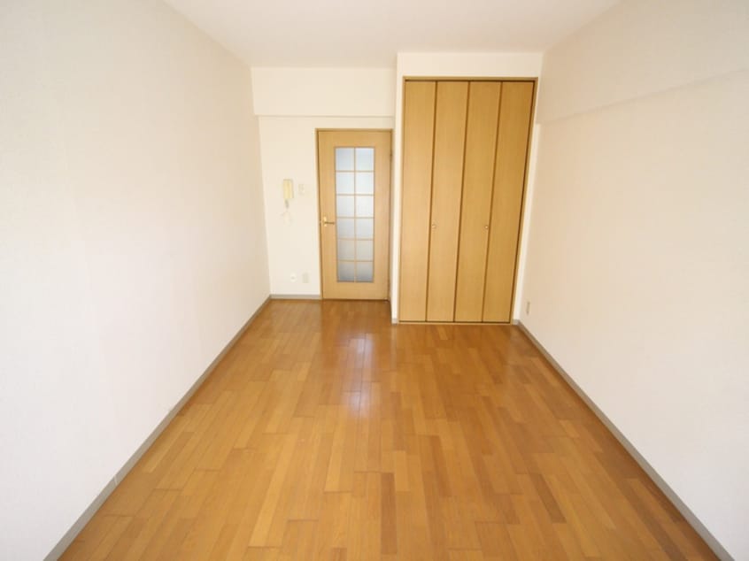 居室 セコンダリー谷畑