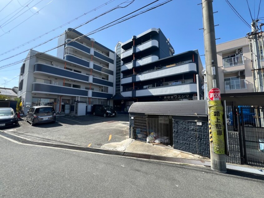 駐車場 エイト摂津