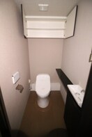 トイレ ロジュマン京都三条柳馬場(102)