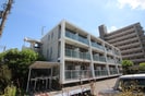 コ－ト石津川の外観