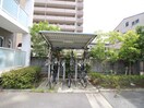 駐輪場 コ－ト石津川