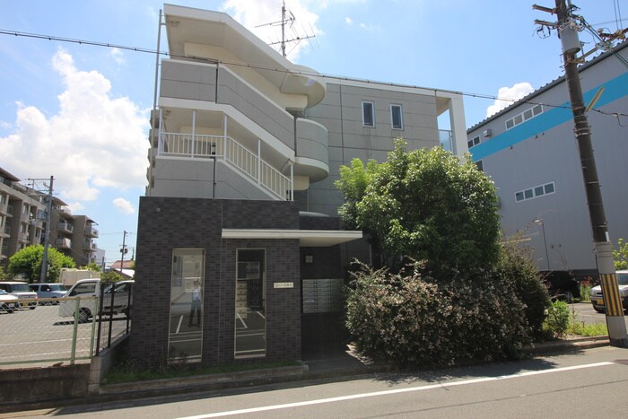 エントランス部分 コ－ト石津川