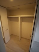 収納 ファステート江坂ランウェイ