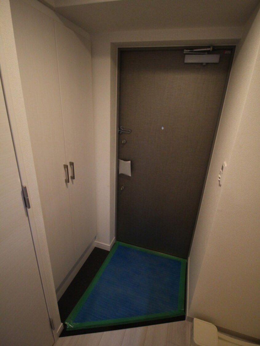 玄関 ファステート江坂ランウェイ