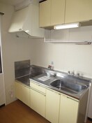 キッチン ロイヤルシャルム米田