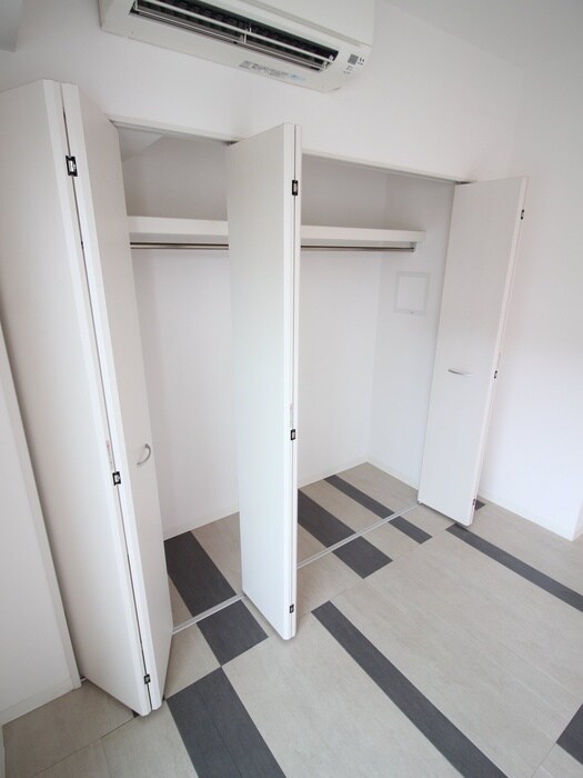 収納 ウインズコート西中島