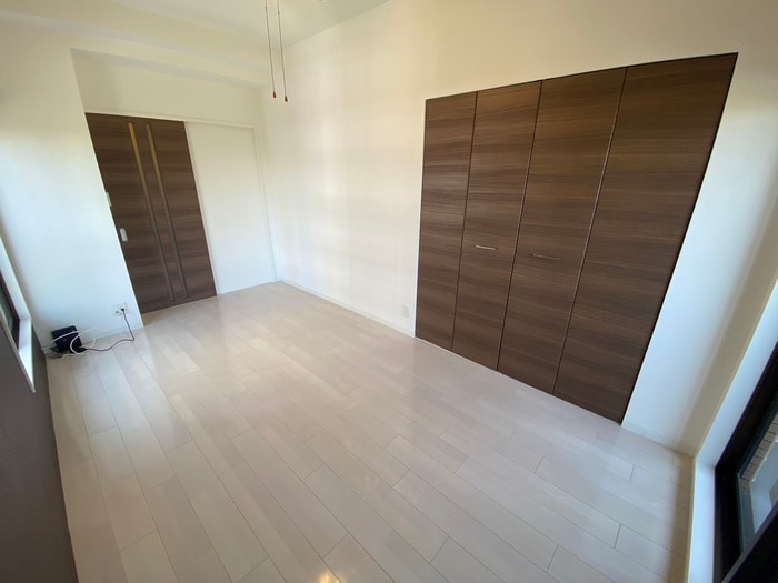 居室 ラグゼ弁天町