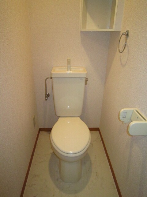 トイレ グロ－リ－1番館