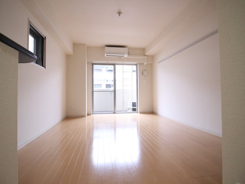 居室 エル・セレ－ノ石屋川