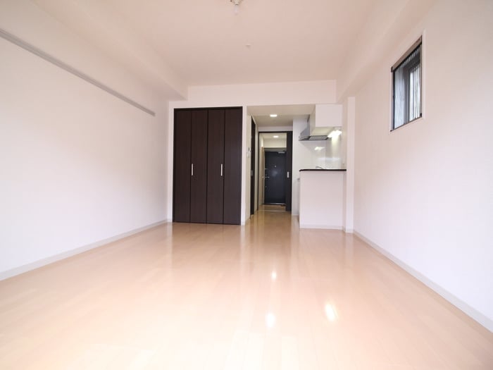 居室 エル・セレ－ノ石屋川