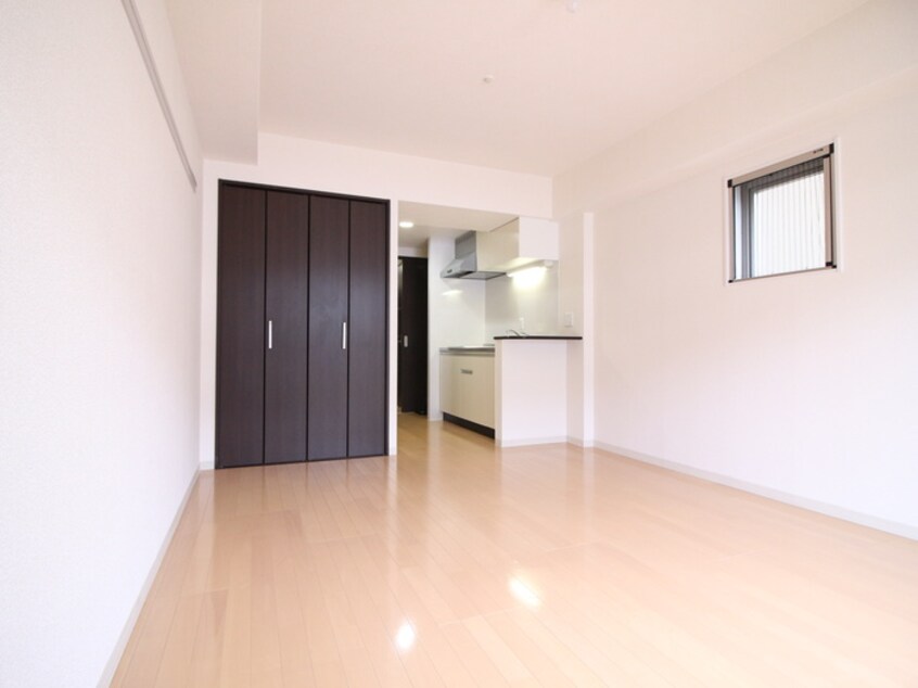 居室 エル・セレ－ノ石屋川