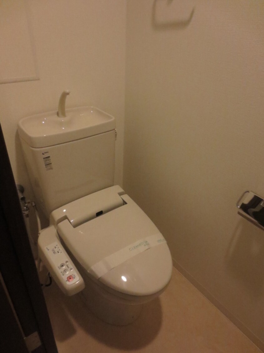 トイレ エル・セレ－ノ石屋川